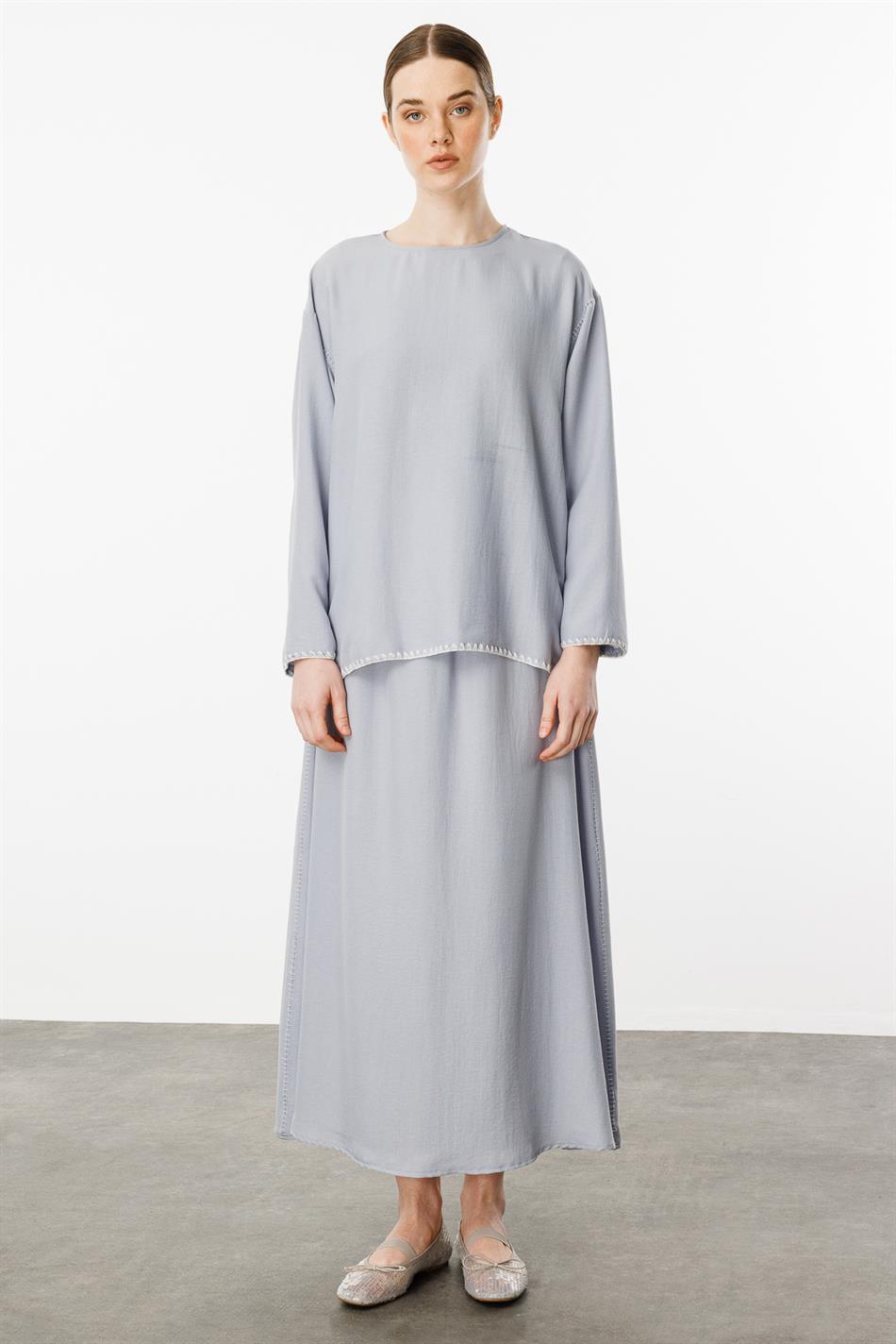 Kenar Nakış Detaylı İpekçe Doku Spor Etek Tunik Kombin Takım-Gri