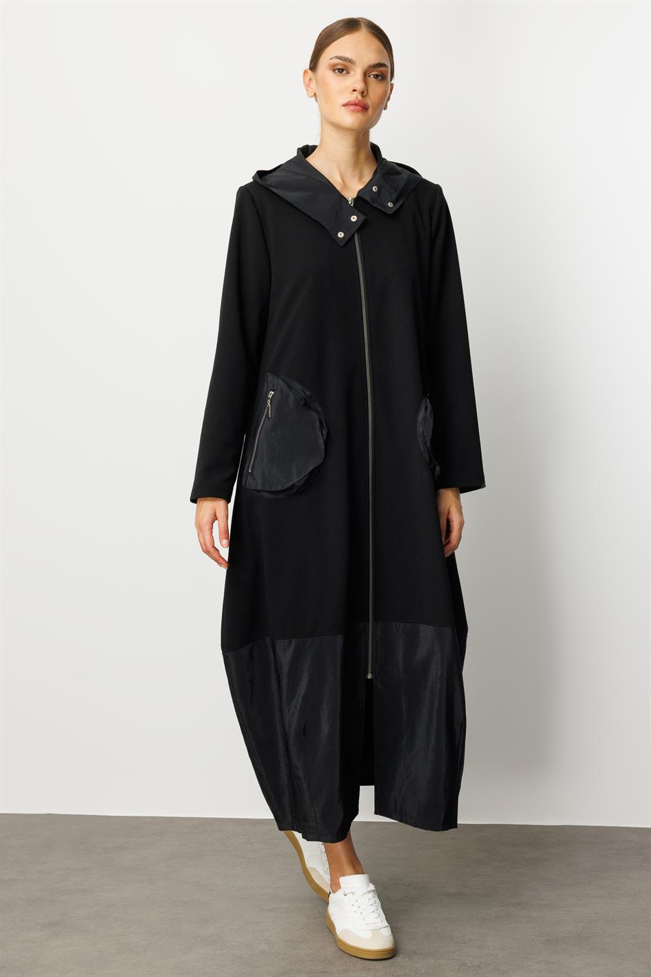 Seasonal Sport Trench Coat with Bridge Pockets and Poly Cupra Trim Lining - Black