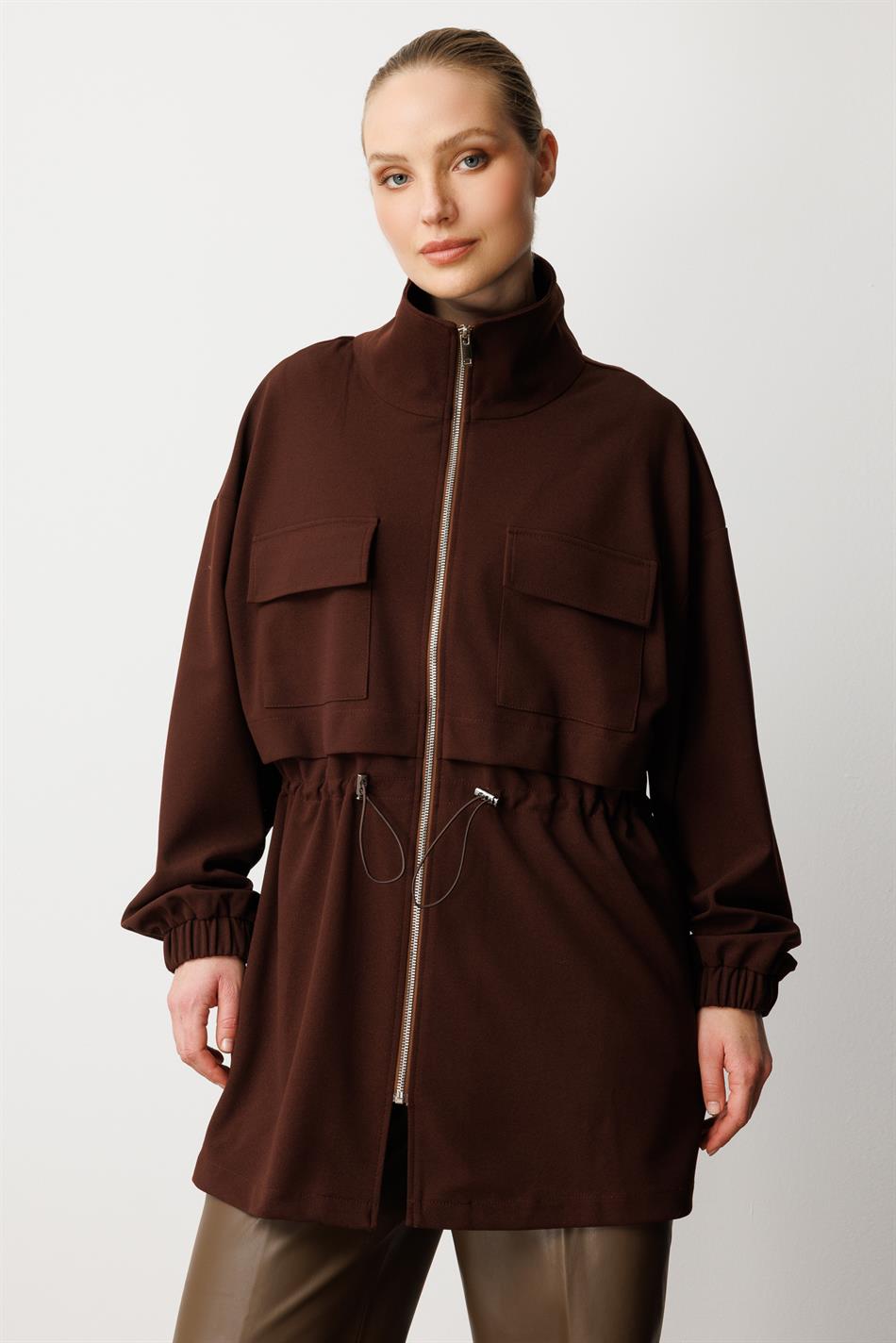 Krep Teksturası Mövsümi Omba Örtücü Zamansız Trench Palto - Qəhvə