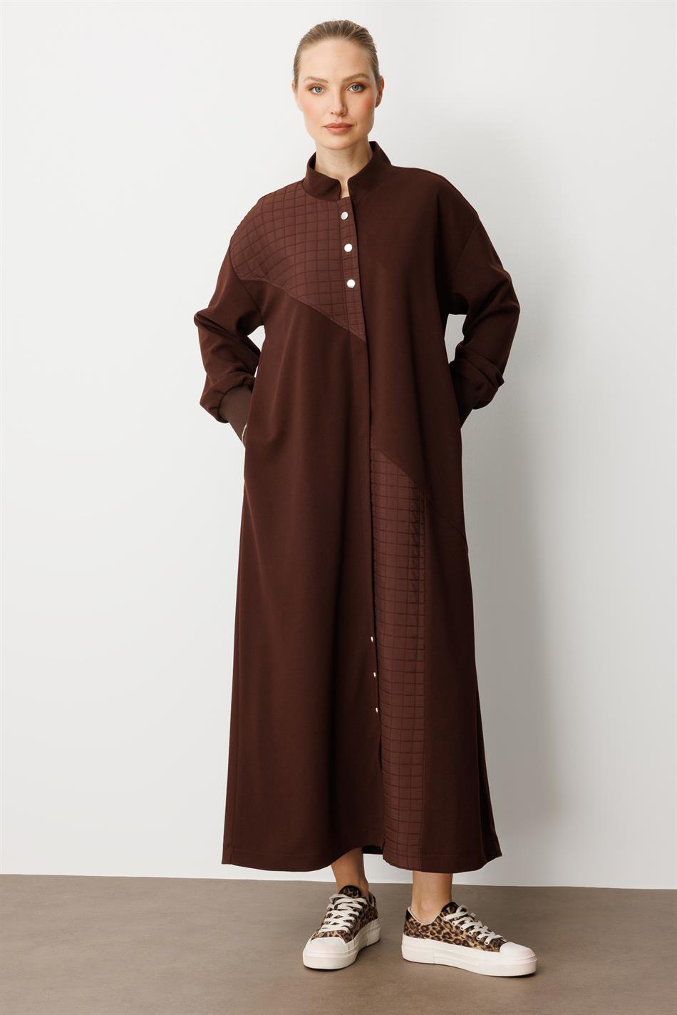Crepe Texture and Square Jacquard Quilted Sporty Seasonal Timeless Trench Coat / Cup-Coffee
