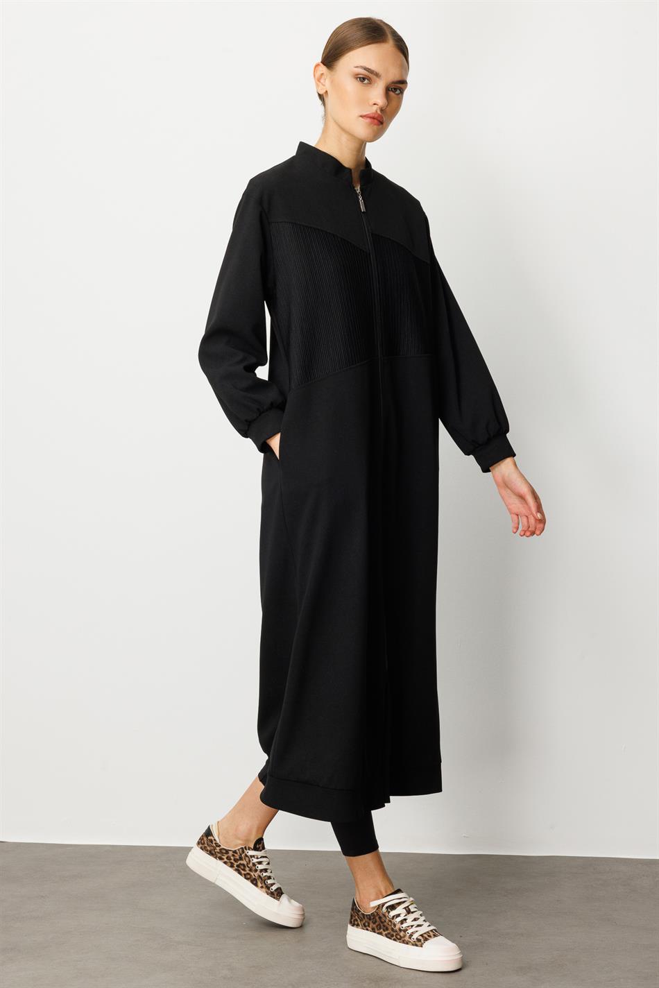 Crepe Texture and Otto Fabric Gradient Full Lined Sporty Seasonal Timeless Coat/Trench - Black