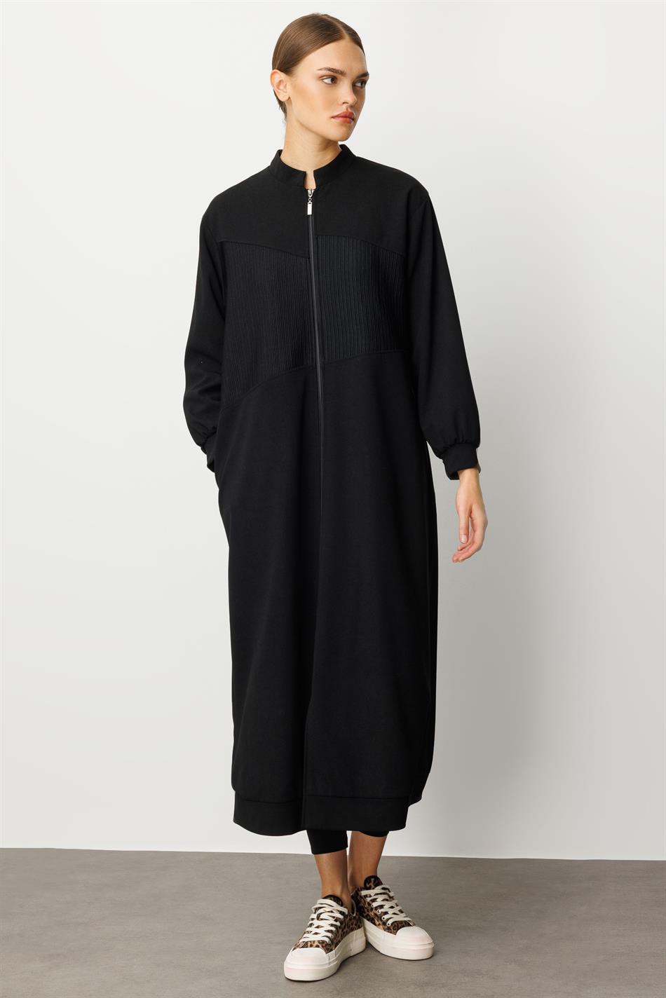 Crepe Texture and Otto Fabric Gradient Full Lined Sporty Seasonal Timeless Coat/Trench - Black