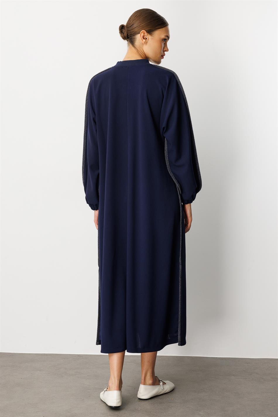 Crepe Fabric, Stretchy Texture, Pleated Detail, Comfortable Abaya - Navy Blue