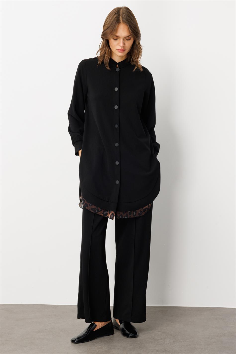 Capaya/abaya van crêpe stretchstof met luipaardprint en chiffon details - Zwart