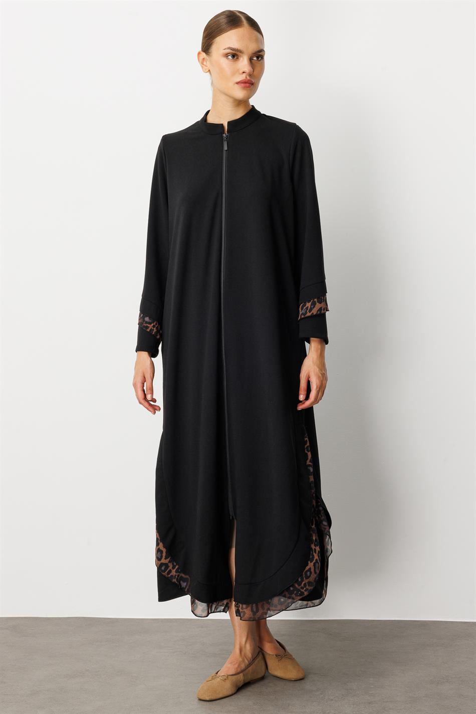 Crepe Stretch Fabric Leopard Chiffon Embellished Detail Cape Abaya - Black