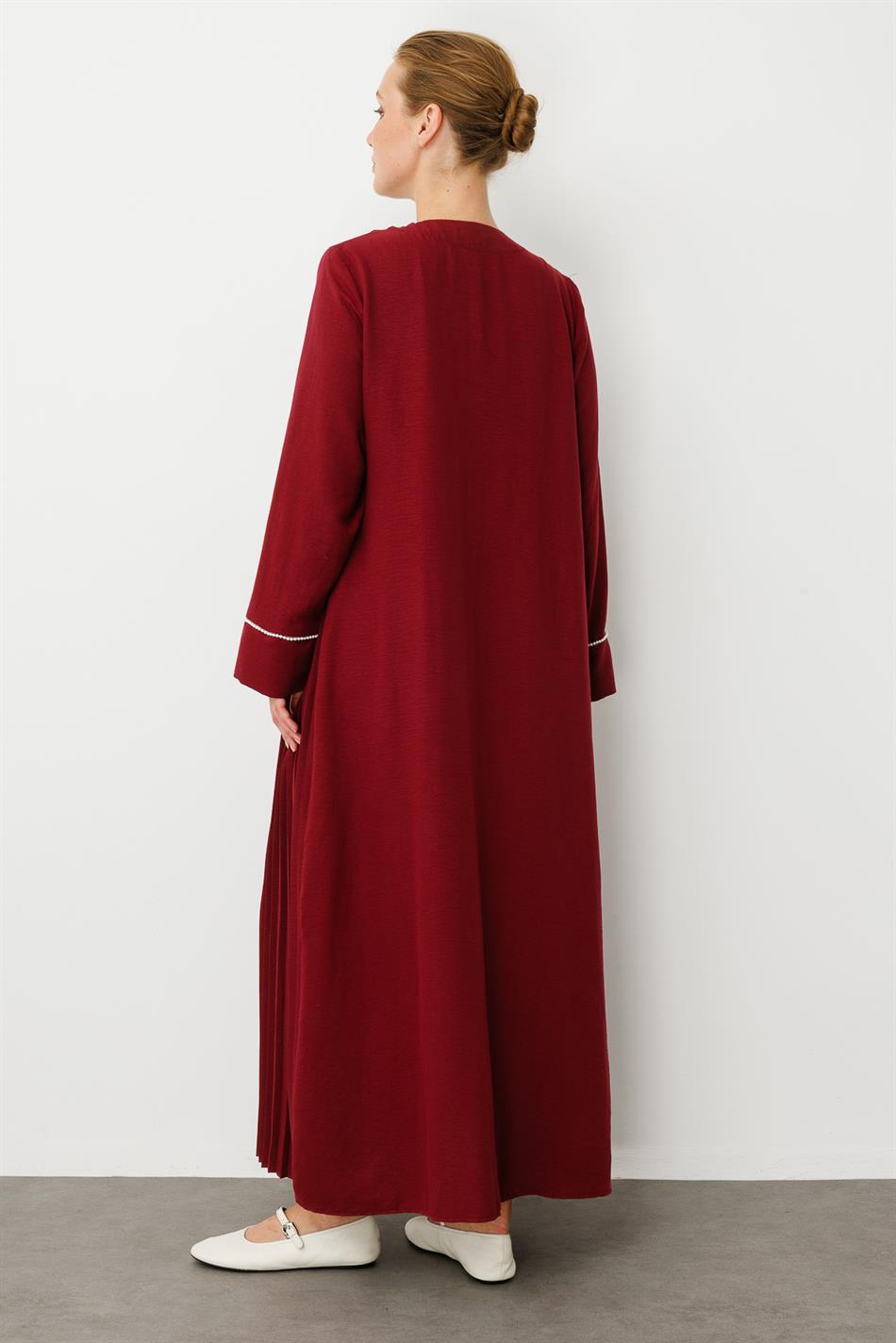 LCN Pleated Trim Detail Silky Texture Lightweight Cape-Cafe-Burgundy