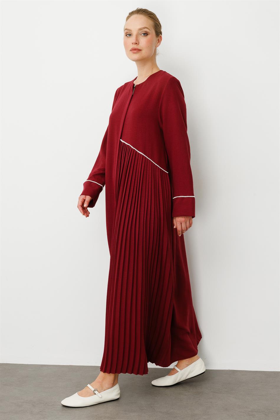 LCN Pleated Trim Detail Silky Texture Lightweight Cape-Cafe-Burgundy