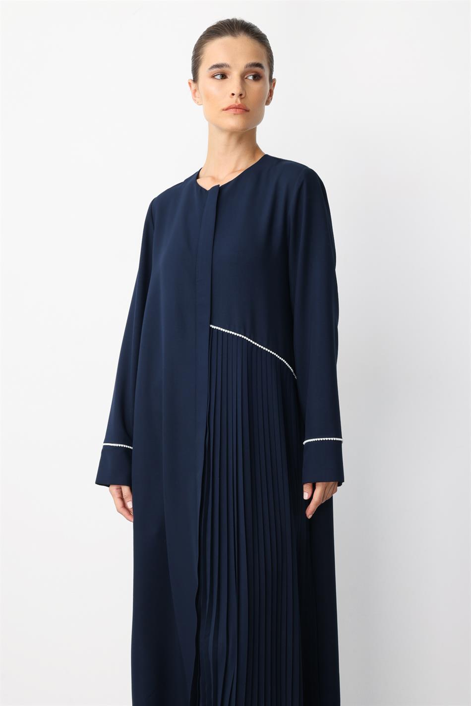 LCN Geplooide biesdetails Zijdezachte textuur Lichtgewicht Cape-Cafe-Navy