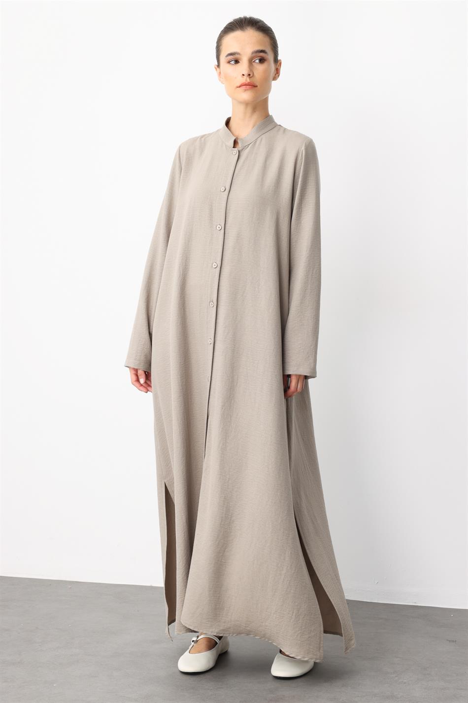 Sportjas/jurk/abaya met mesh-achterkant en borduurwerk van zijde - R-MINK