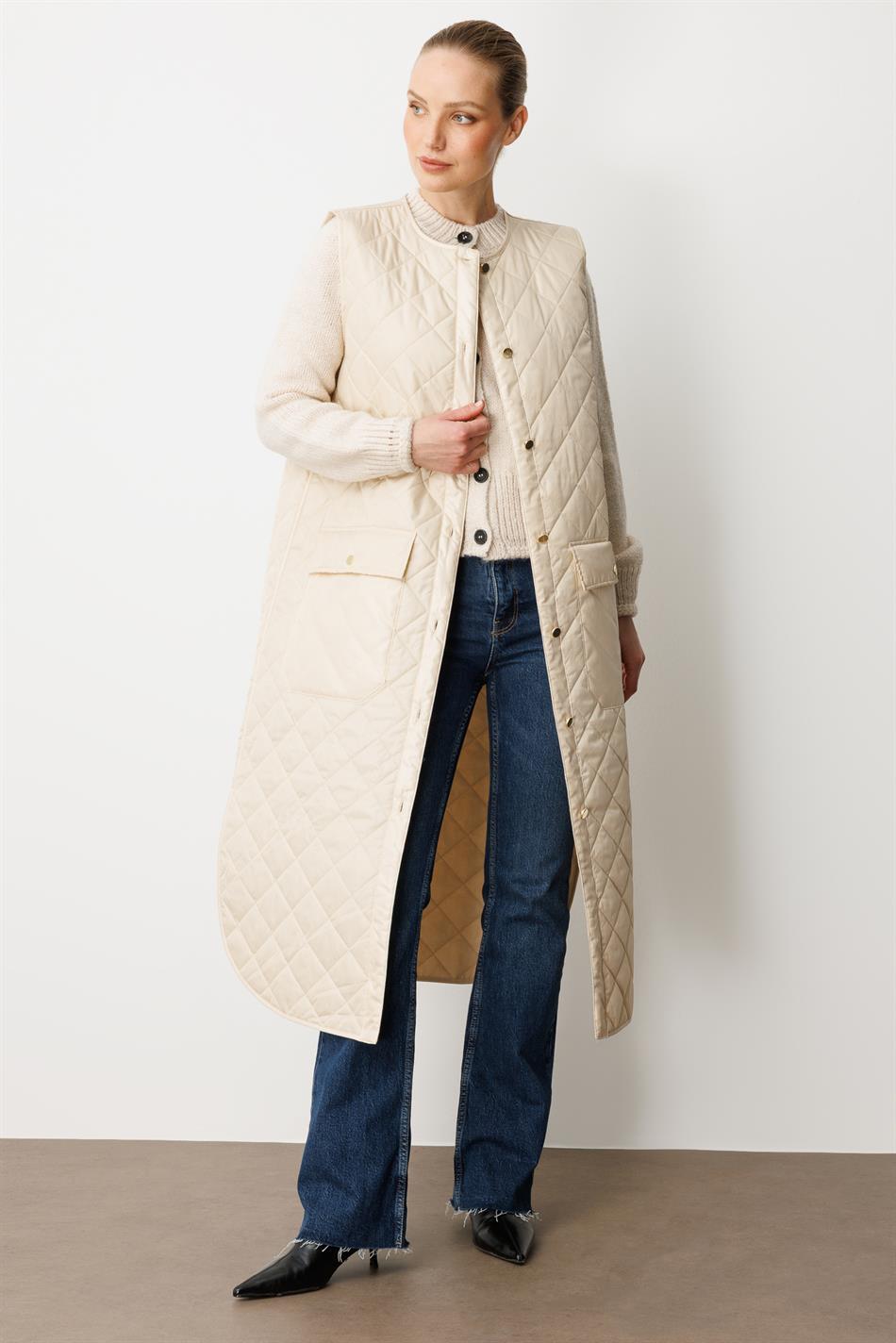 Micca Timeless (Soft) Fiber-Filled Lined Vest - Beige