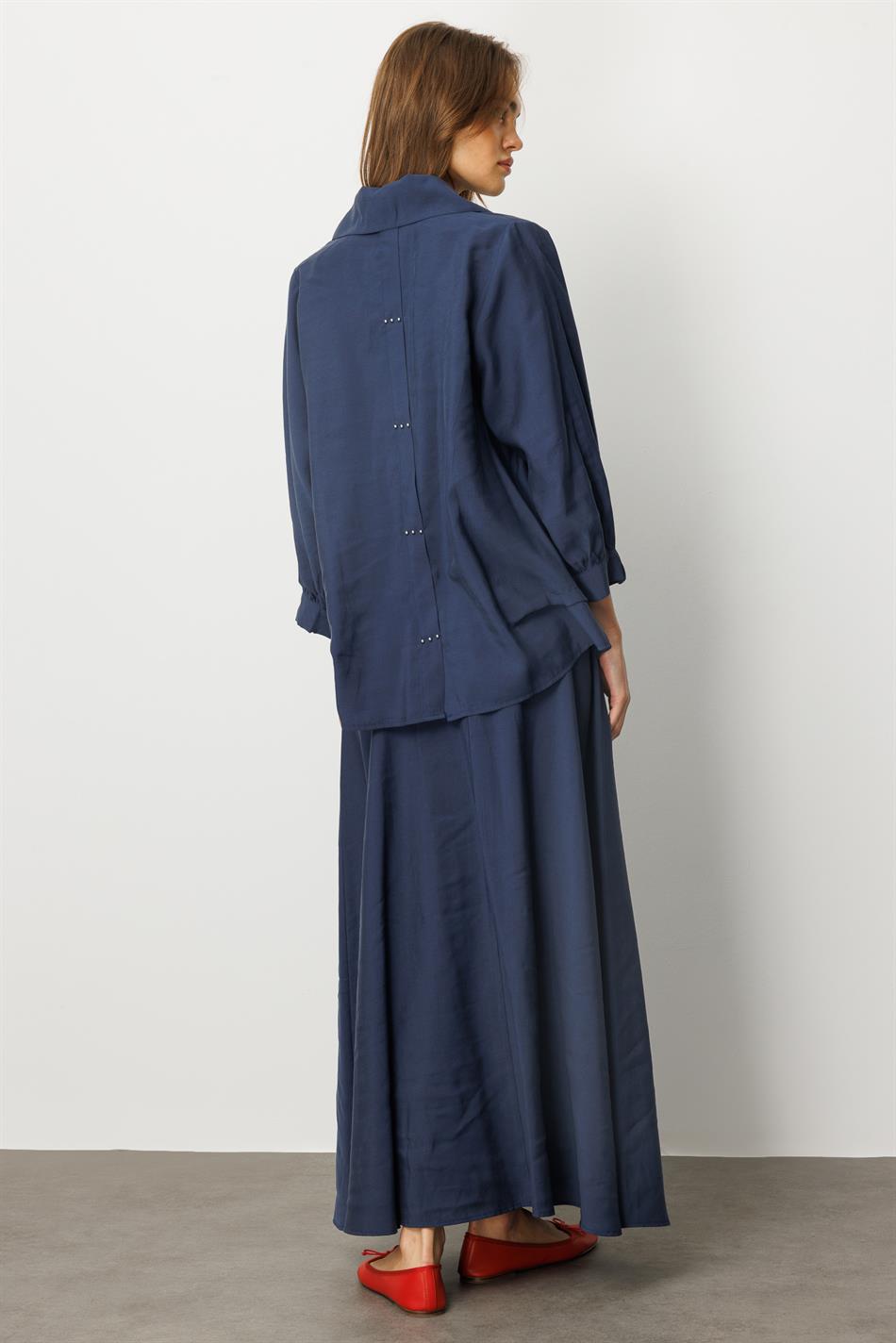 Model (90% Natural Content) Draped Soft Fabric Skirt Set with Accessory Details - Navy Blue