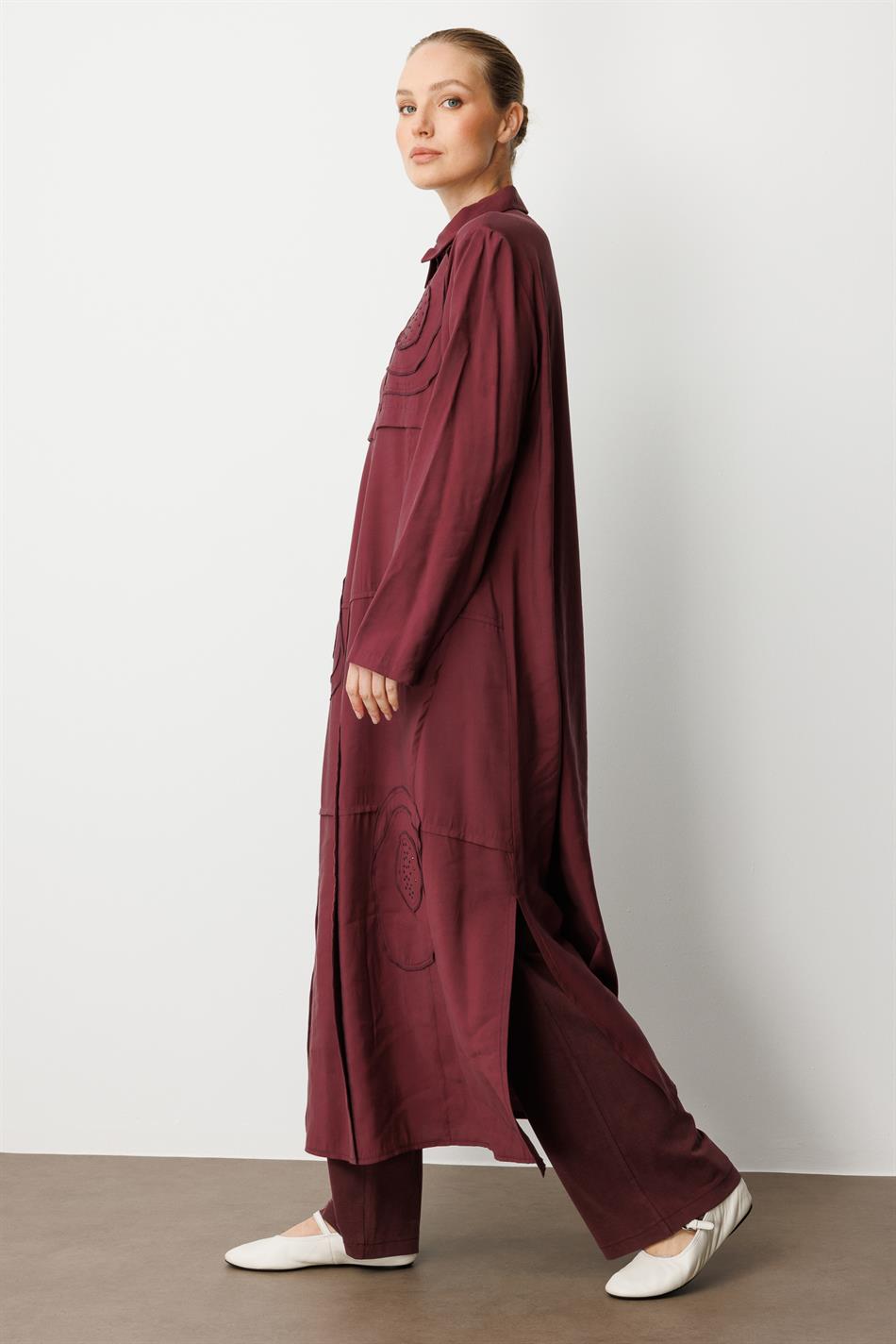 Model (90% Natural Content) Handcrafted Garnish Pattern Embroidery Timeless Abaya/Cape - Burgundy