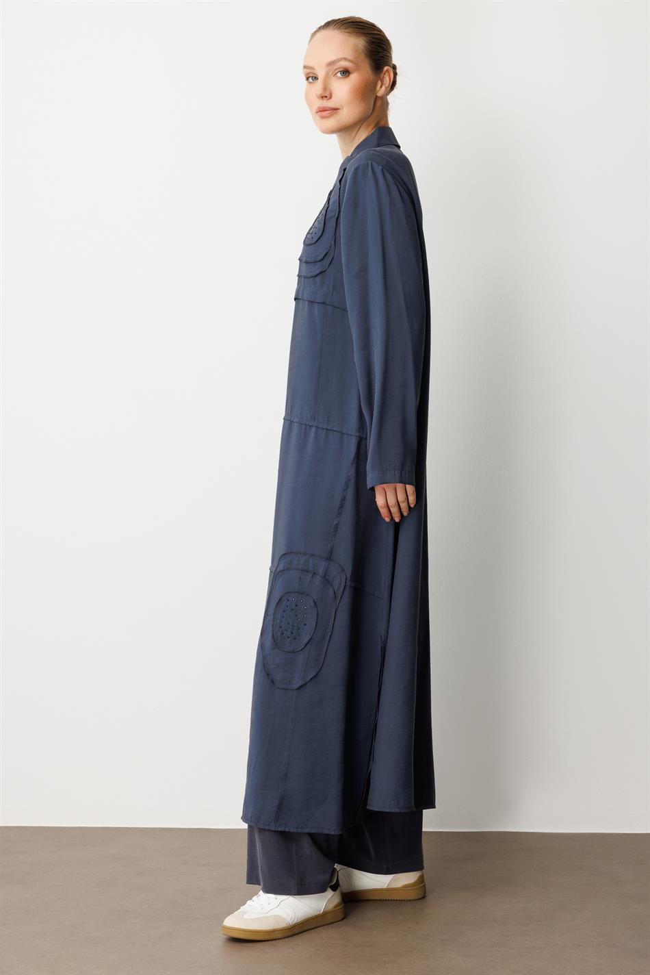 Model (90% Natural Content) Handcrafted Trim Pattern Embroidery Timeless Abaya / Navy Blue