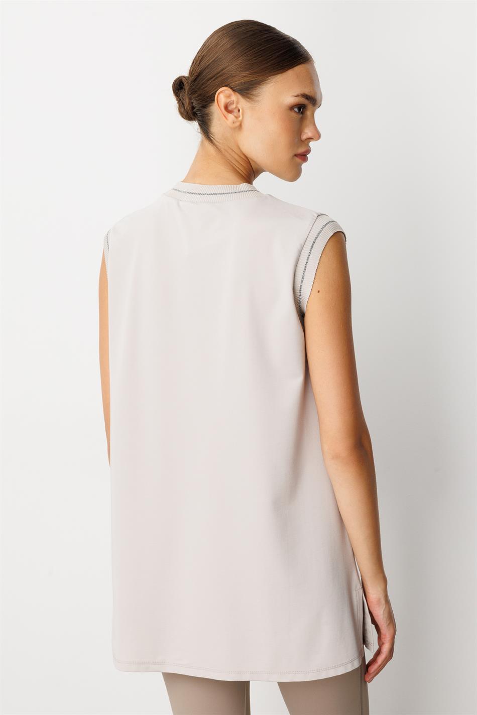 Mybch gebreide, extra soepelvallende, zachte, tijdloze mouwloze top - Steenkleur