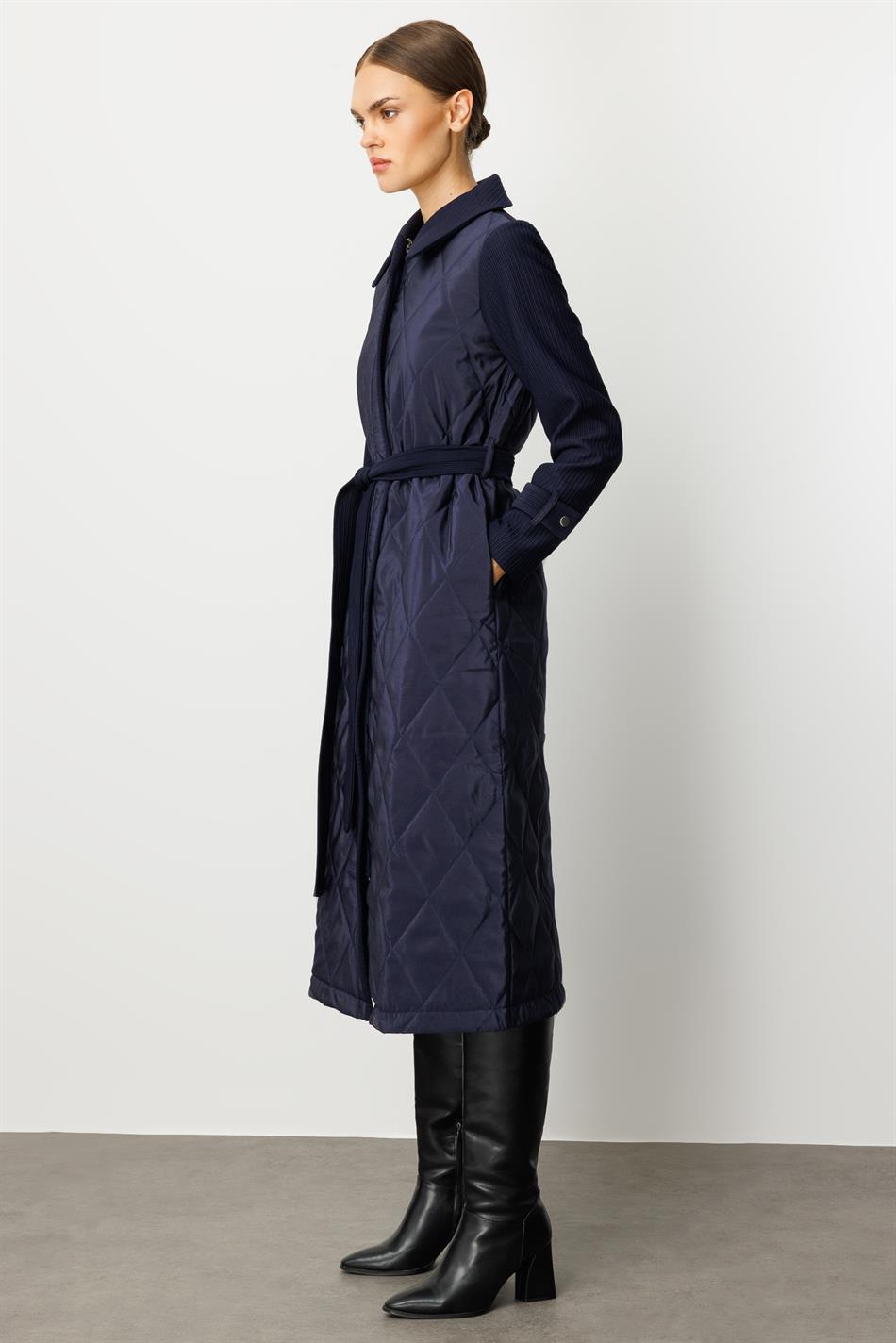 Oly Cupra Steppmantel/Trenchcoat/Jacke aus gefüttertem Otto-Stoffmix – Marineblau