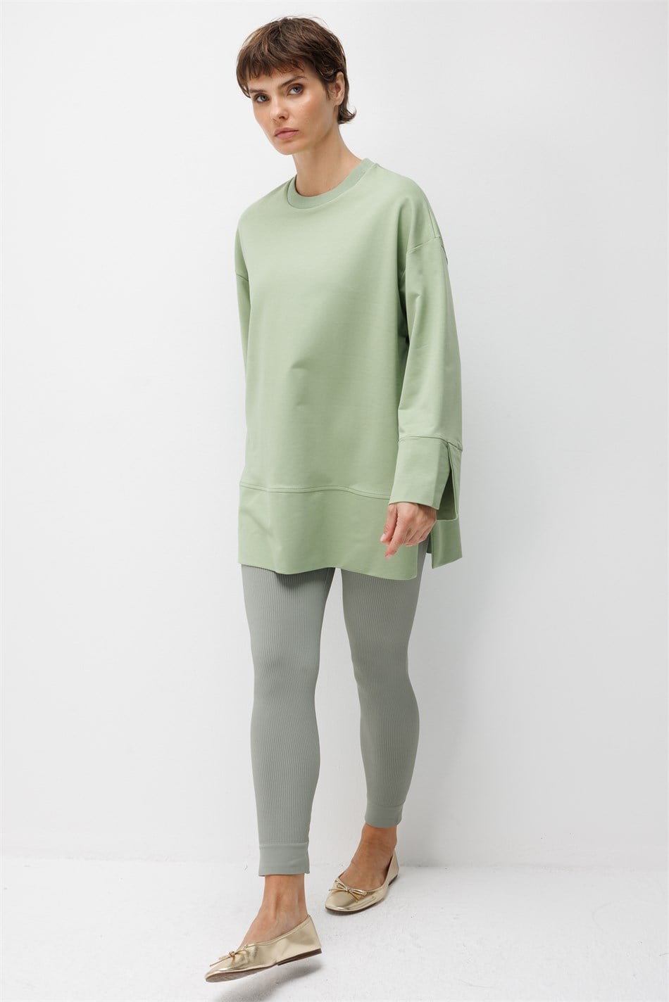 Örme Kol ve Yırtmaç Detaylı Tunik Sweatshirt-Yeşil