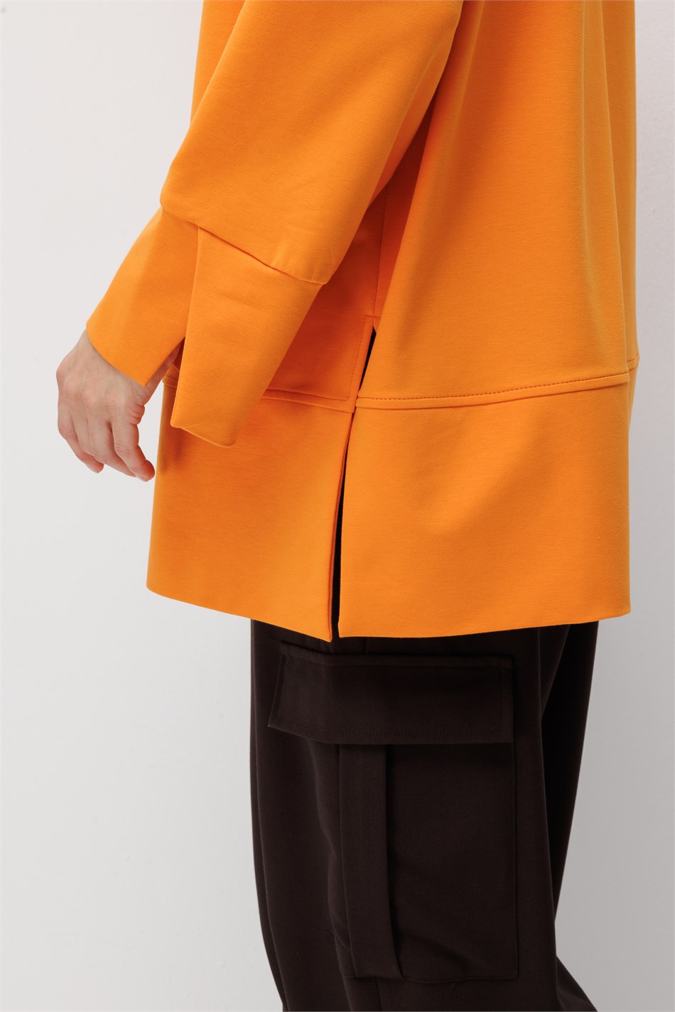 Örme Kol ve Yırtmaç Detaylı Tunik Sweatshirt-Oranj