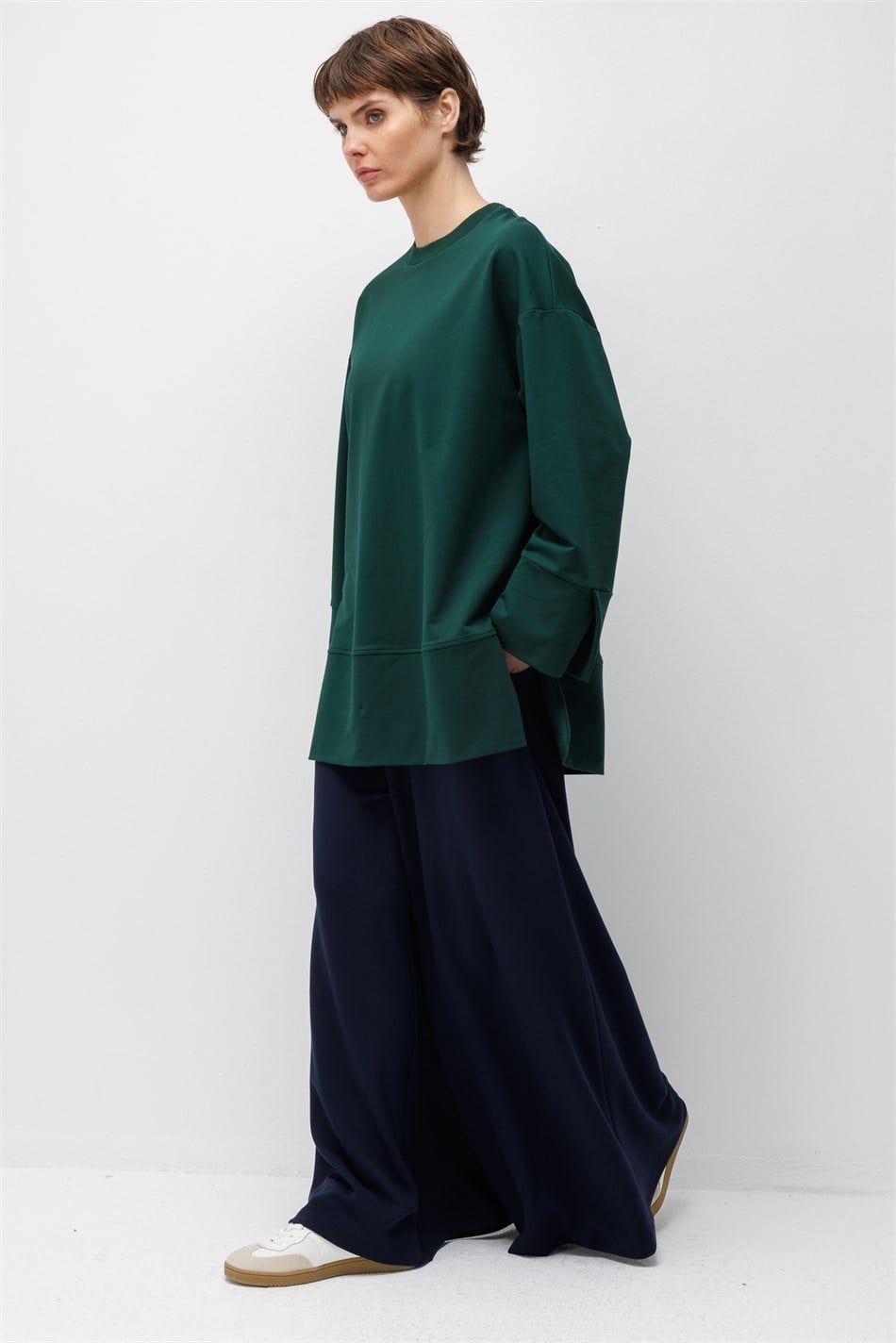 Örme Kol ve Yırtmaç Detaylı Tunik Sweatshirt-ZÜMRÜT