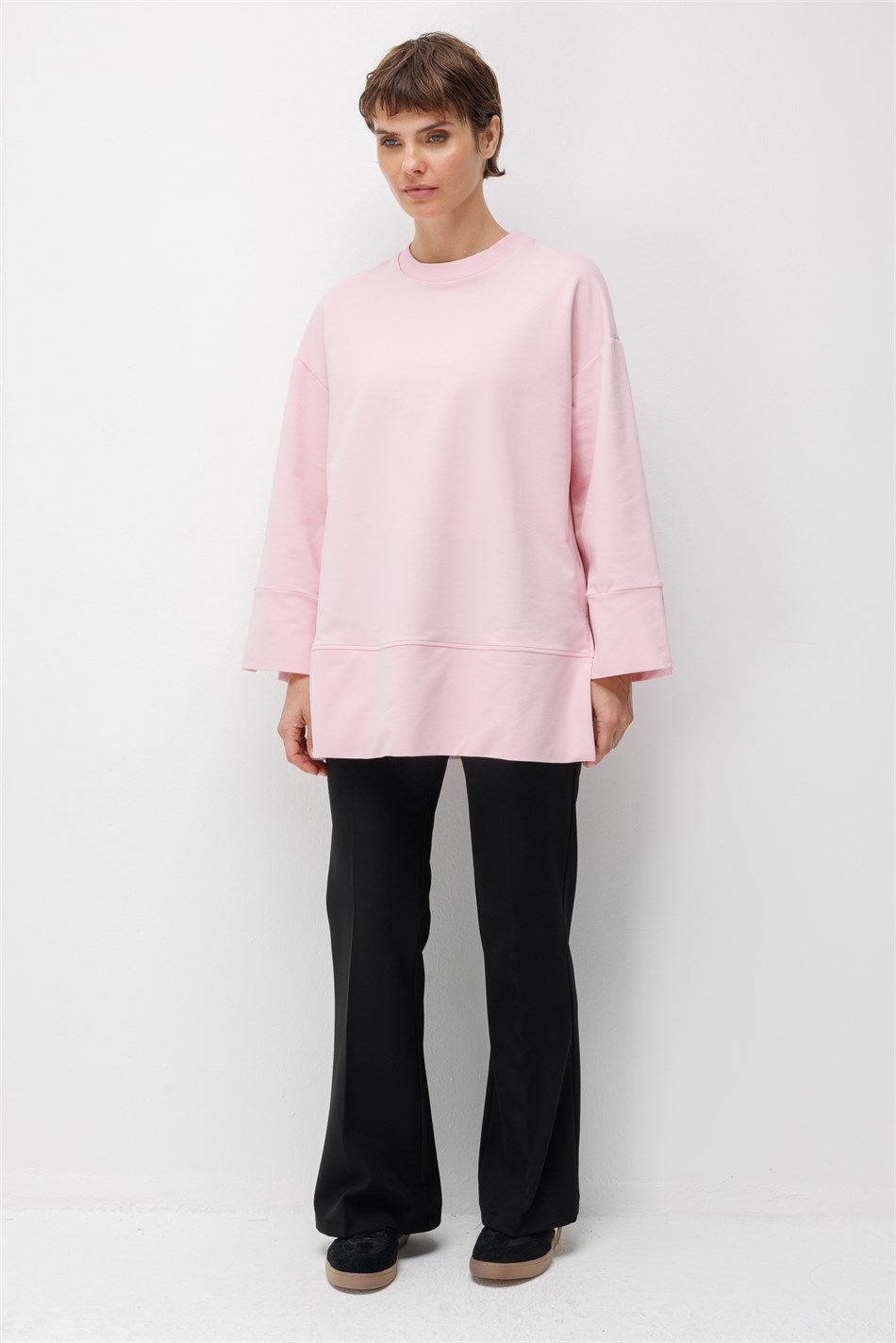 Örme Kol ve Yırtmaç Detaylı Tunik Sweatshirt-Pembe