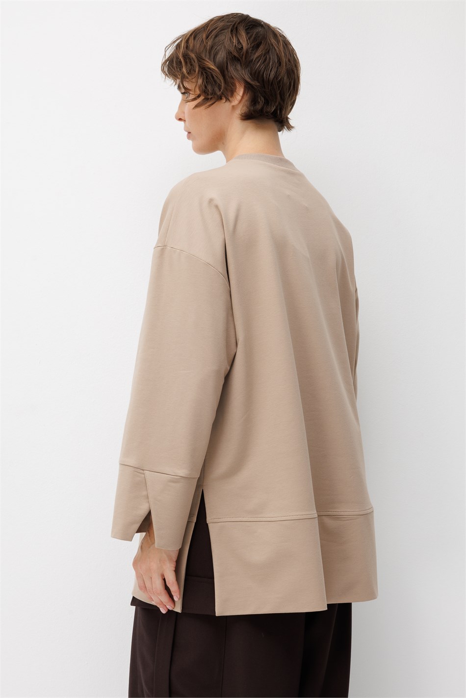 Örme Kol ve Yırtmaç Detaylı Tunik Sweatshirt-Vizon