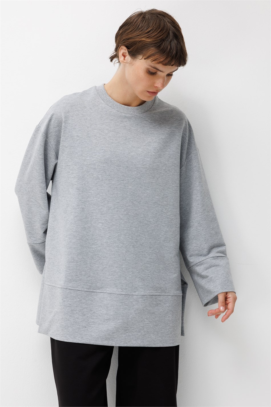 Örme Kol ve Yırtmaç Detaylı Tunik Sweatshirt-MELANJ