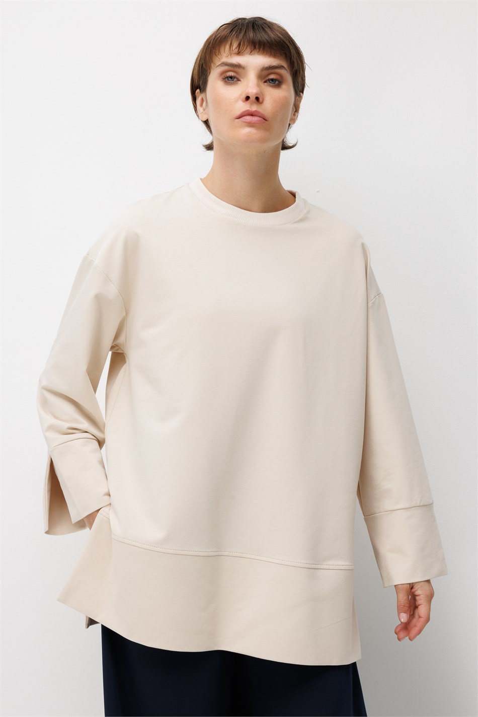 Örme Kol ve Yırtmaç Detaylı Tunik Sweatshirt-Taş