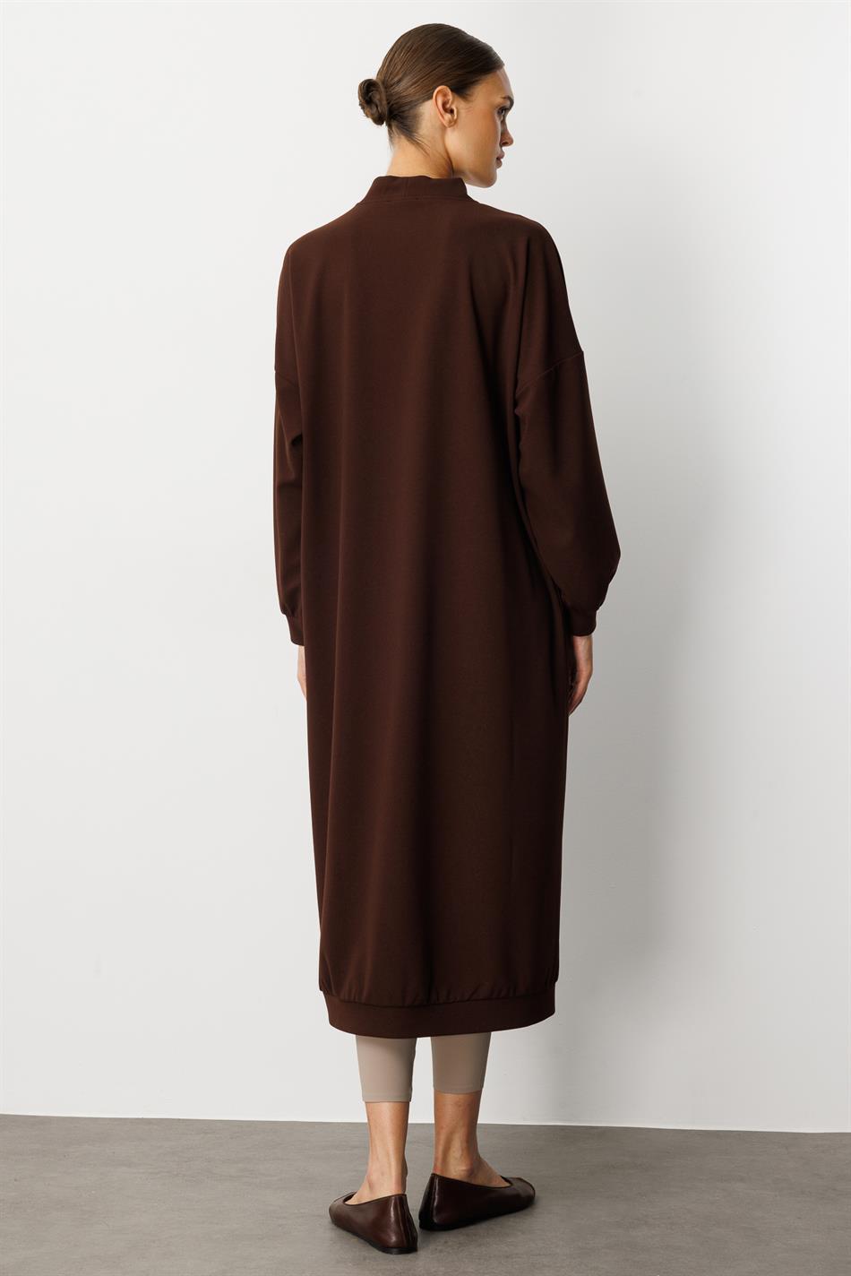 Gebreide crêpestof, sportieve tijdloze stijl (vest/jas) abaya - bruin