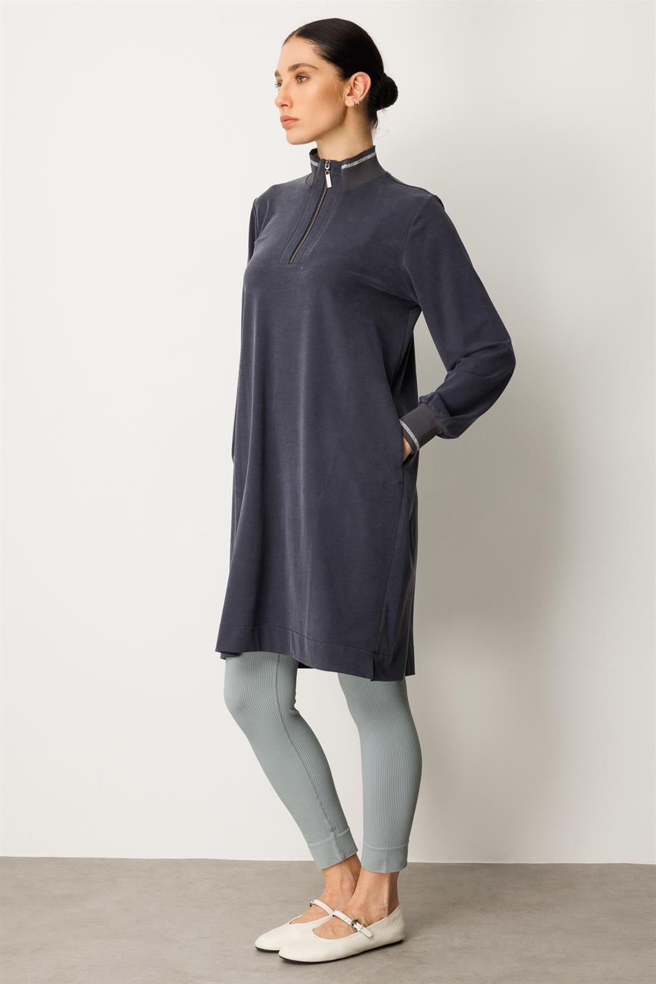 Qabırğalı qollar və yaxalıqlı, yumşaq modal idman üslublu orta uzunluqlu tunika - Tünd göy