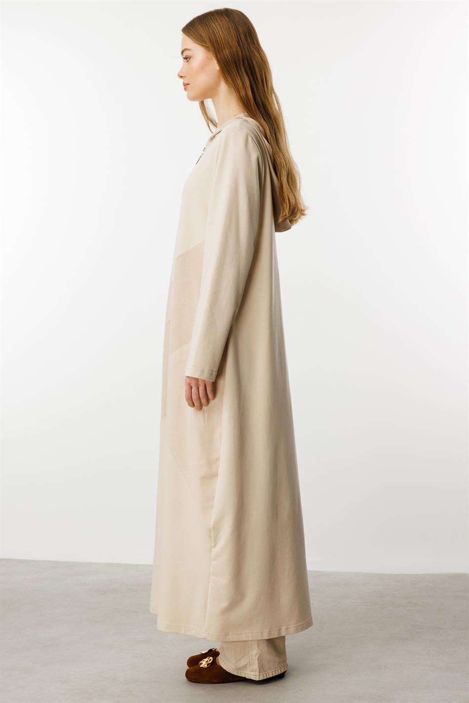 Örme ve Tafta Çapraz Garnilenmiş Spor Kap-Taş