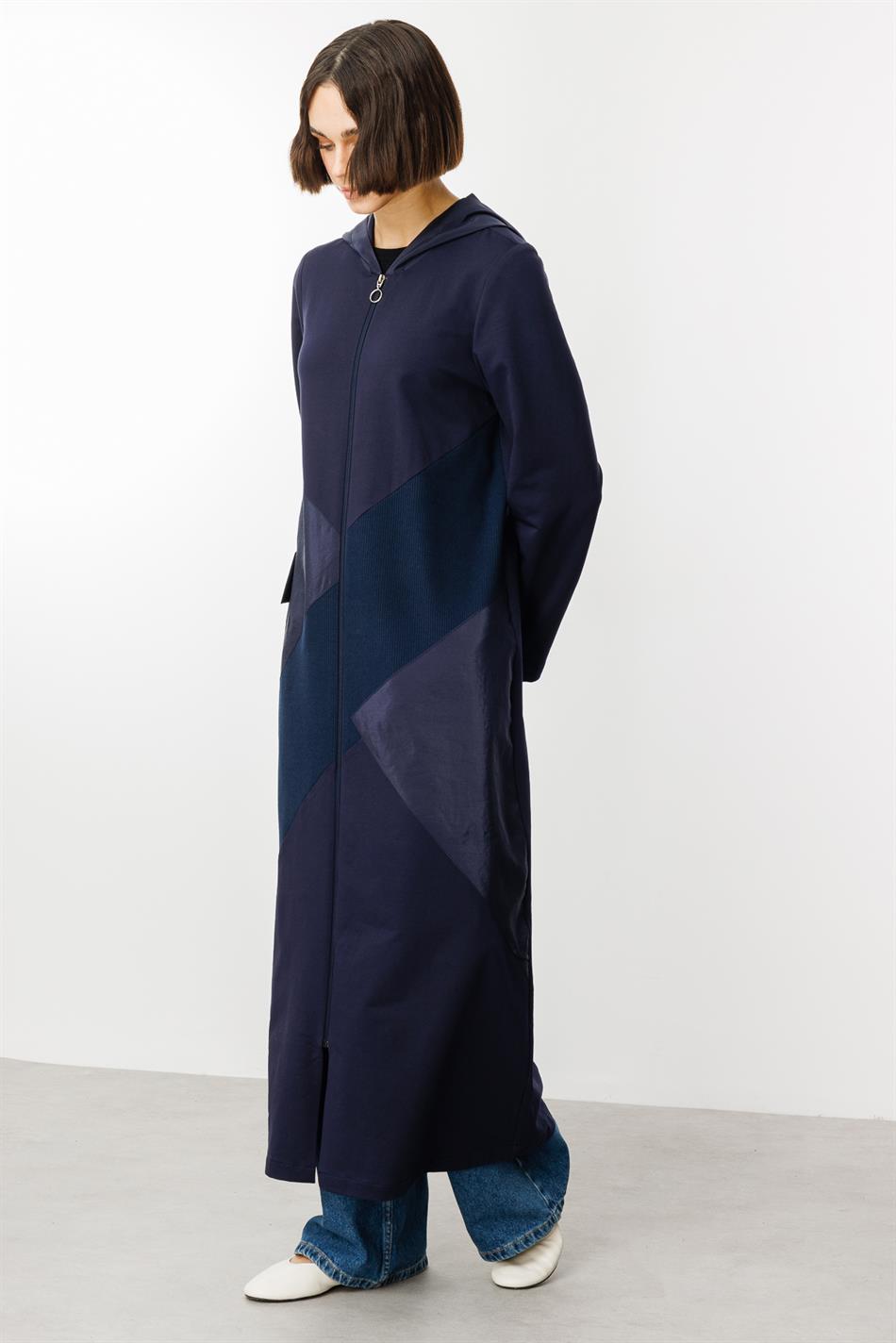 Sportkappe mit Strick- und Taftbesatz – Marineblau