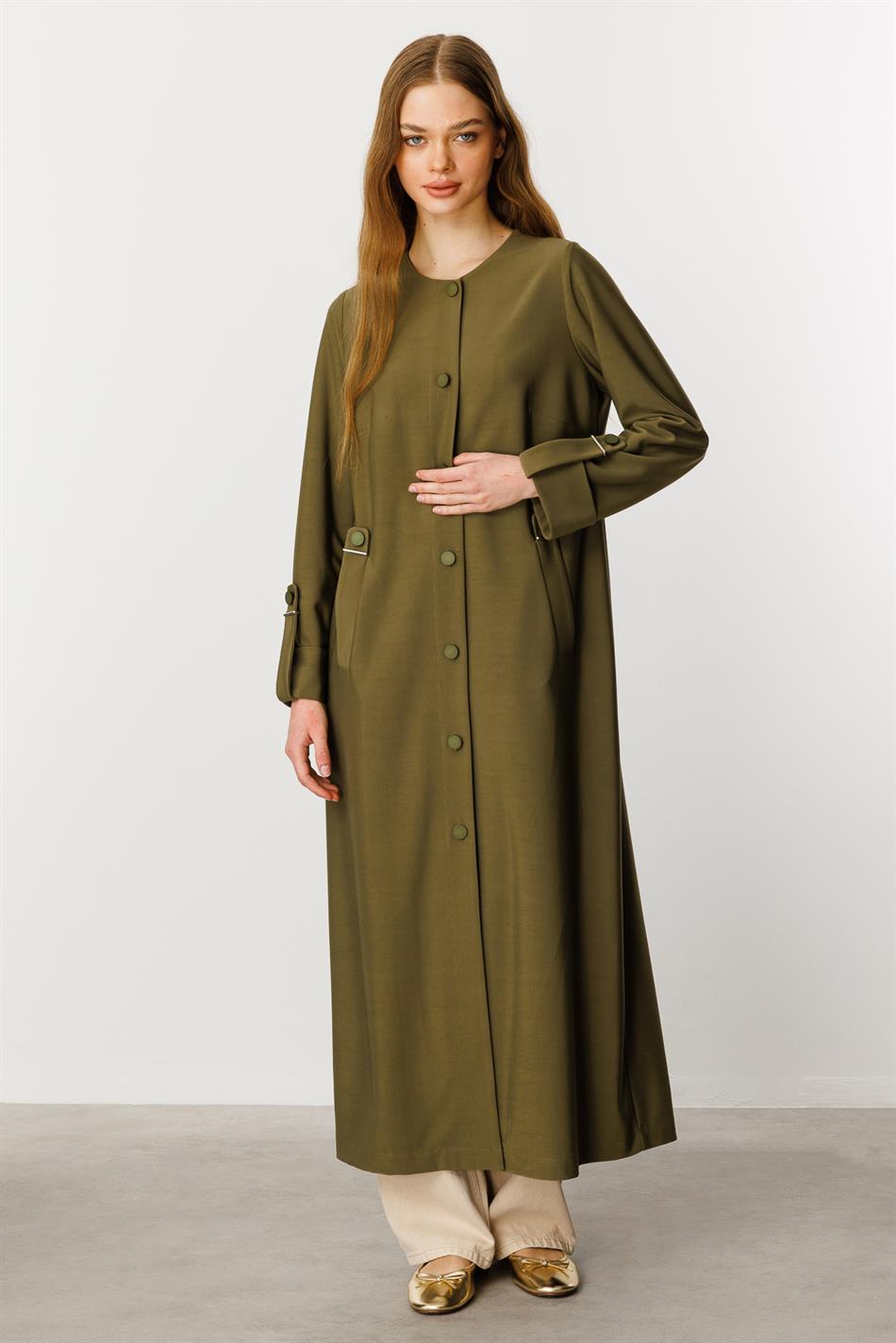 Op maat gemaakte gedrapeerde stoffen jas/abaya met accessoires - Khaki