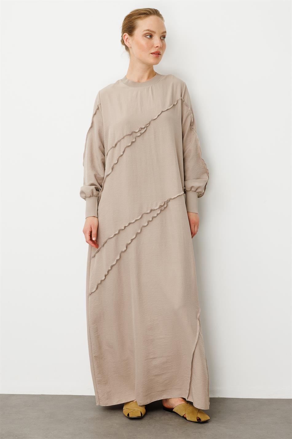 Parcha - Naaijas met zijdeachtige textuur en ribbels - Speciale jurkjas - R-TAŞ