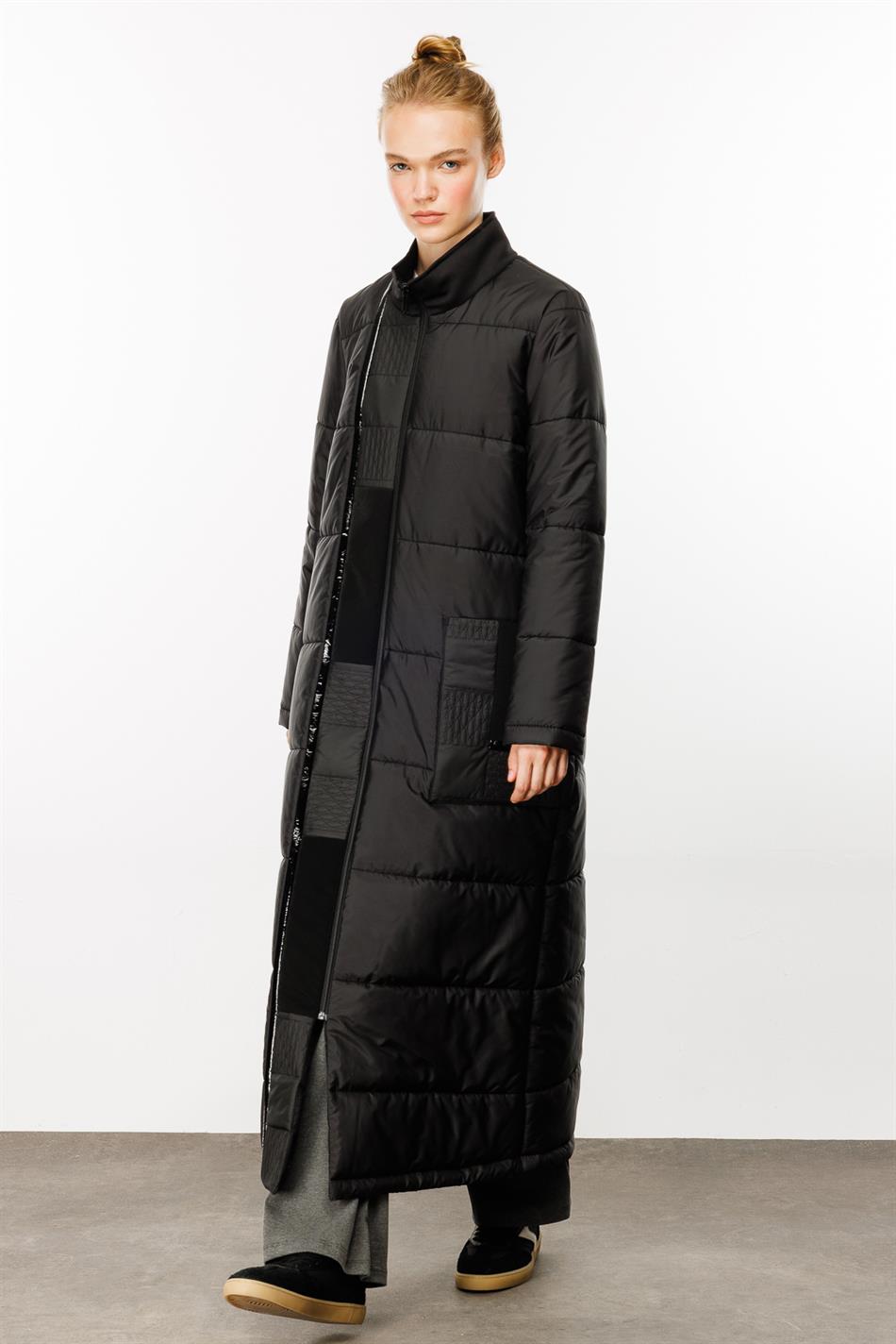 Patchwork Coat with Different Fabric Combinations and Fiber Filling - Black