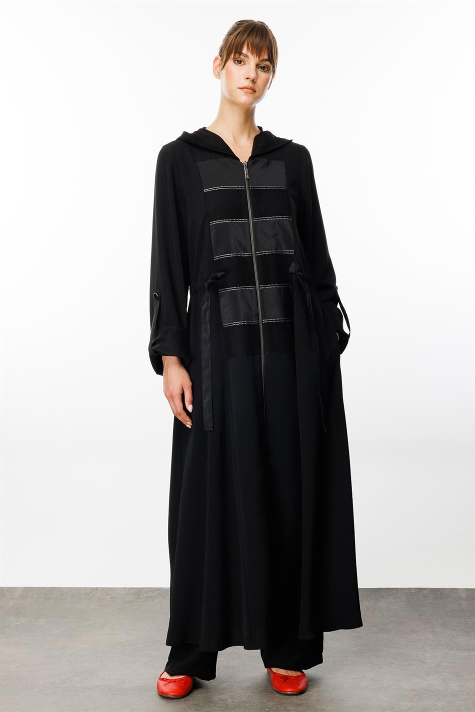 Patch Ön Garni Detaylı Özel Dokuma Kumaş Spor Ferace Kap-Siyah