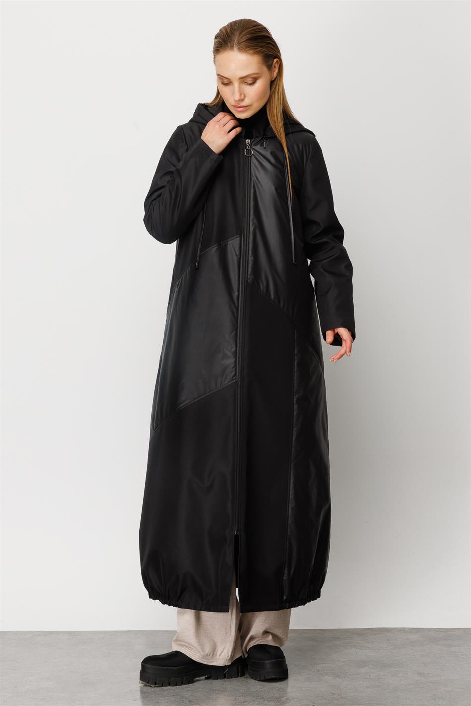 Perche Garni Gedetailleerde, volledig gevoerde gewatteerde sportjas/jack - Zwart