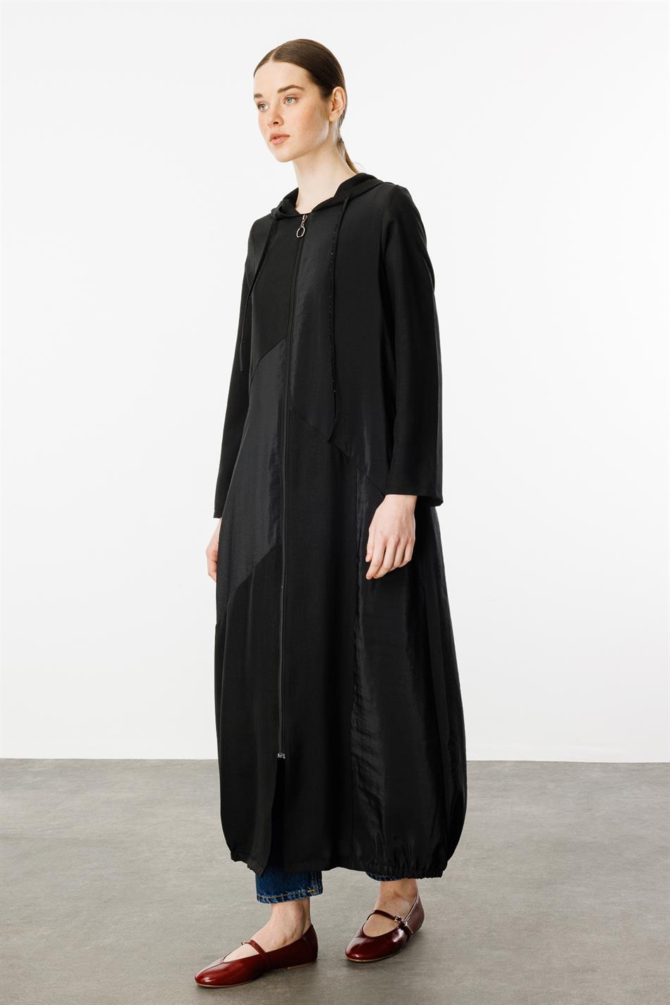 PERCHE Fijne zijden, getextureerde, lichtgewicht abaya - Zwart