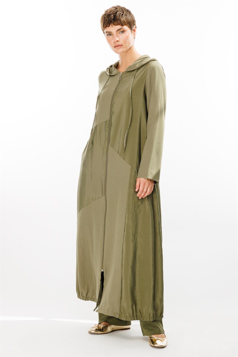 PERCHE Fijne zijden, getextureerde, lichtgewicht cape-abaya - Khaki