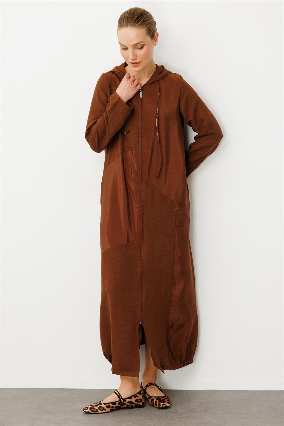 PERCHE Fijne zijdeachtige textuur Lichtgewicht Cape-bruin