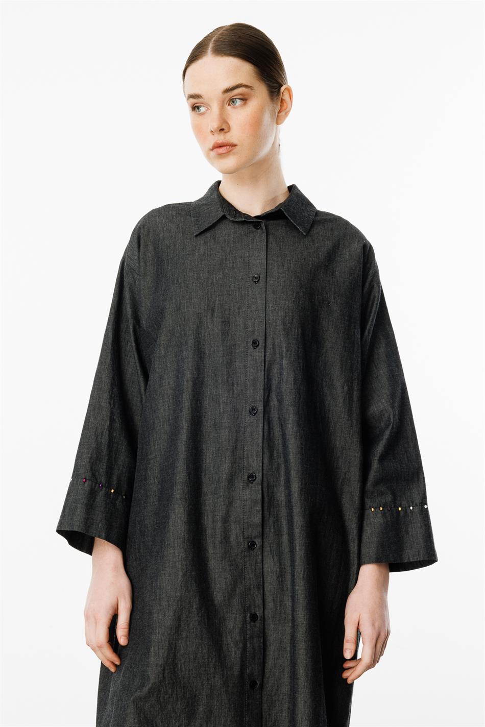 Perlina bestickter Sportmantel aus dünnem Denim, 100 % Baumwolle, Abaya – Schwarz