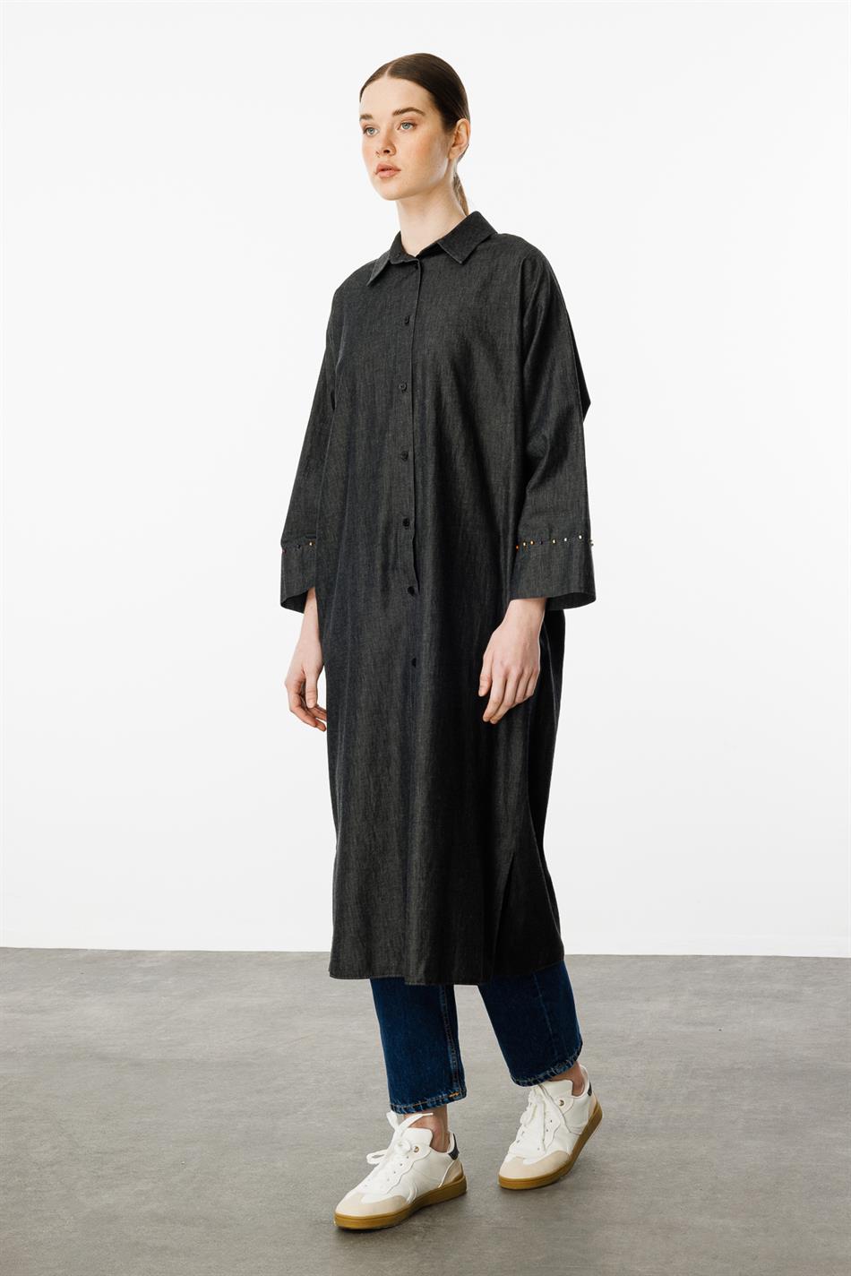 Perlina bestickter Sportmantel aus dünnem Denim, 100 % Baumwolle, Abaya – Schwarz