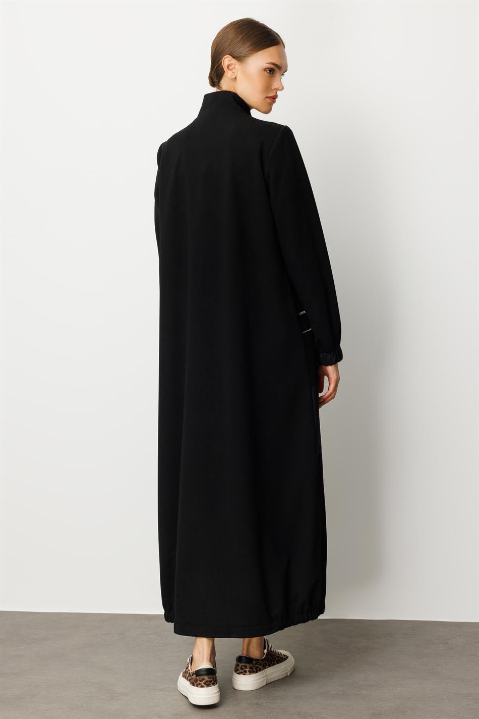 Poly Cupra and Crepe Fabric Mix, Fully Lined Interior, Long-Lasting Seasonal Trench Coat - Black