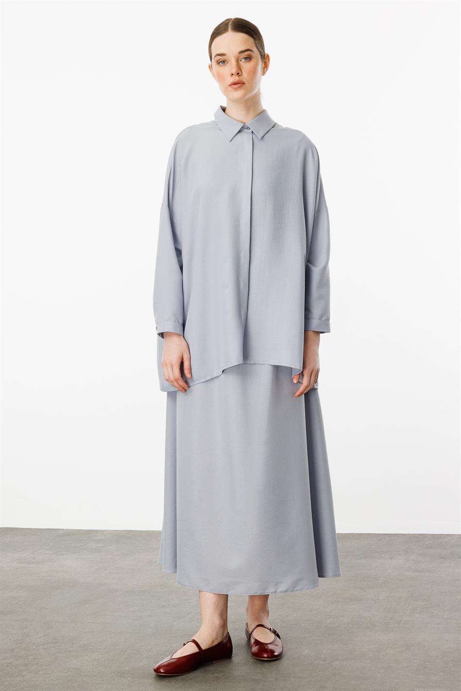 Rahat,Hafif,Sade İpekçe Kumaş Basen Örten Tunik ve Etek Kombin Takım-Gri