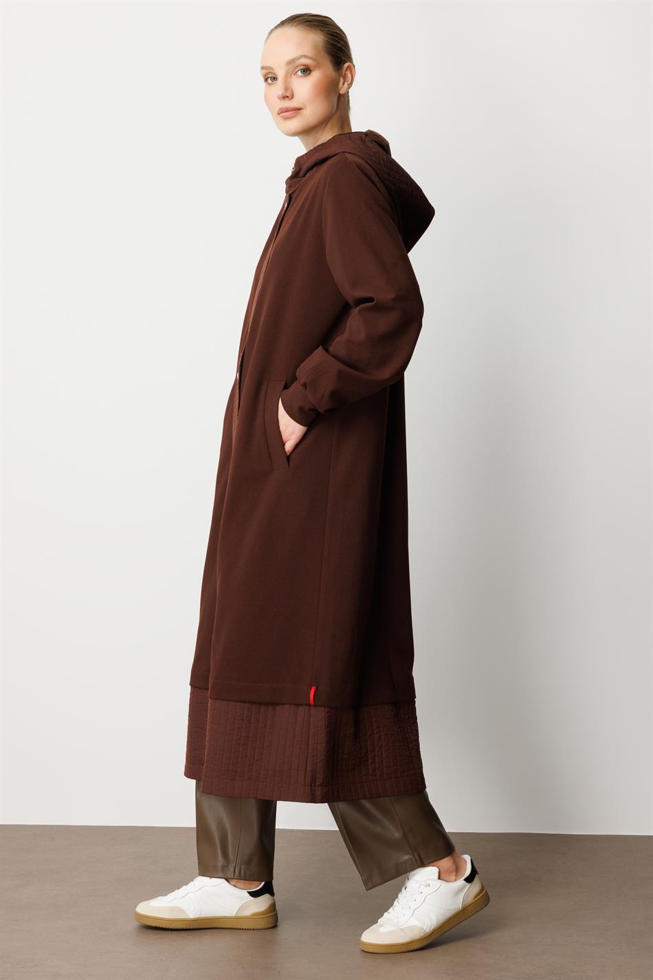 Ray gewatteerde trenchcoat met crêpe textuur en voering - Koffie