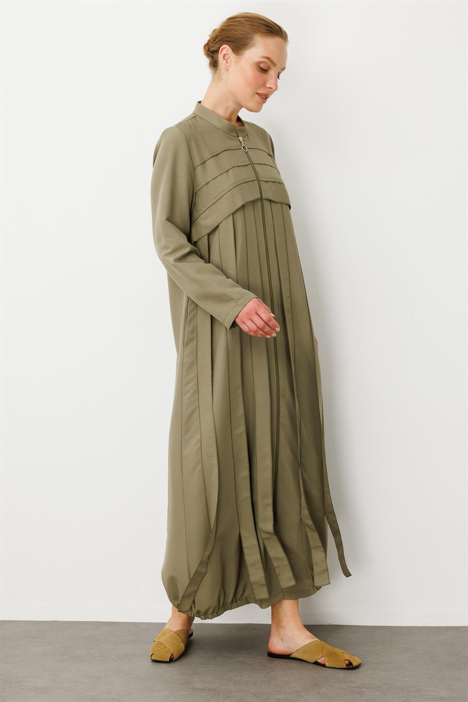 Rouge/ S Piece Hand-Stitched Detail Dress / Cap-Khaki