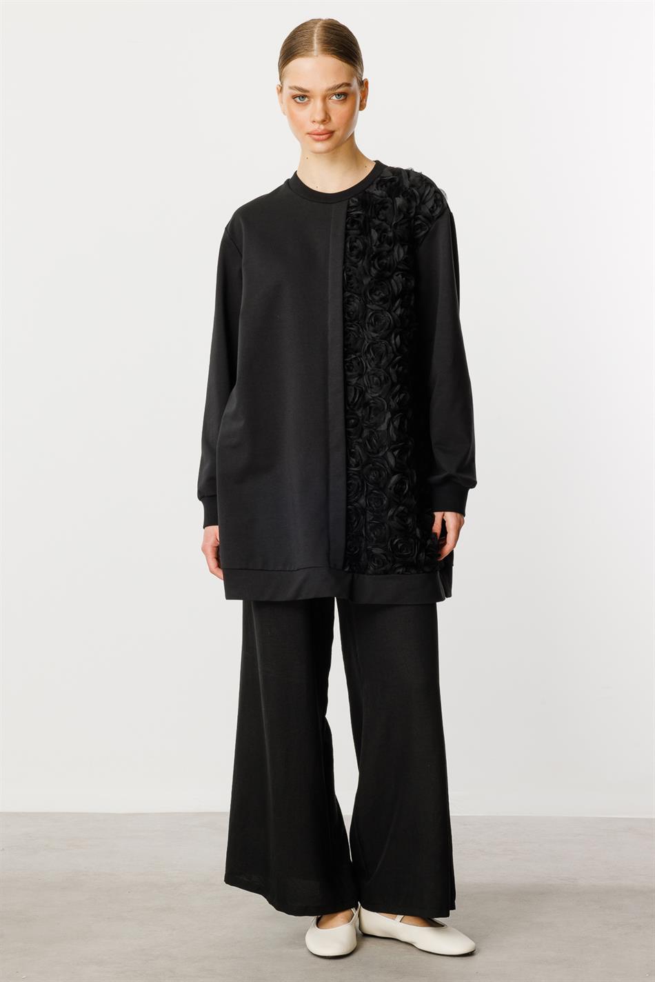 Rozy Feinstrickmantel/Tunika mit Stickereidetails – Schwarz