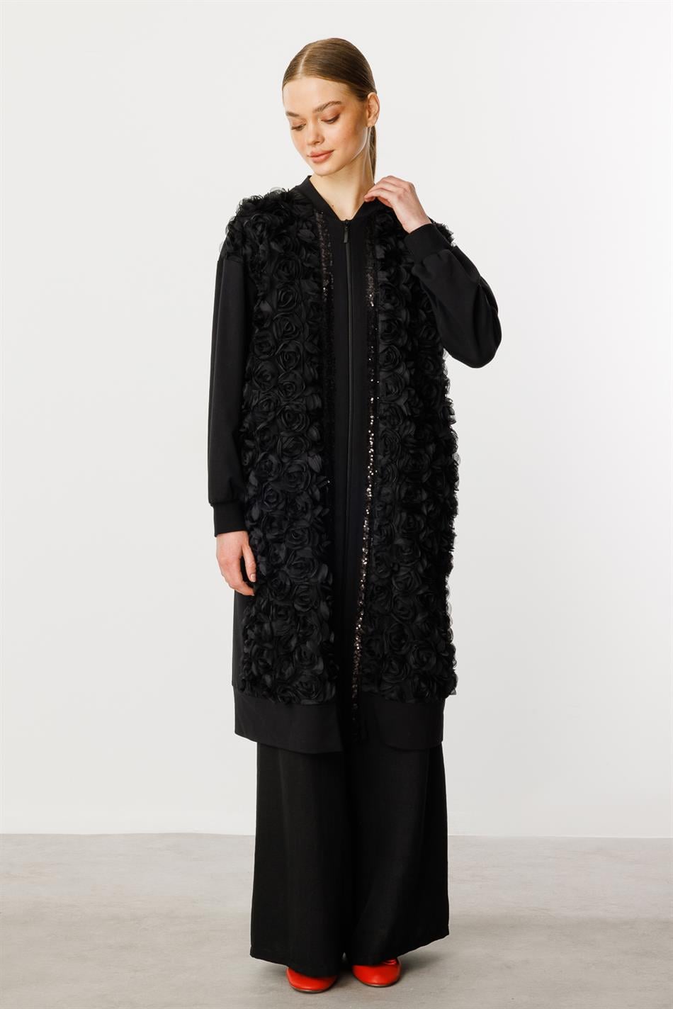 Rozzy geborduurde top/tuniek van fijne katoenmix, heupbedekkend - zwart