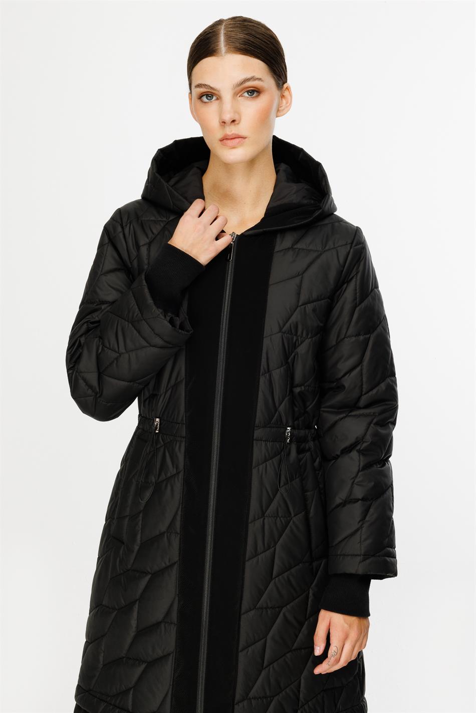 RUBY Leaf Sırınmış Yastıqlı İdman Palto - Qara