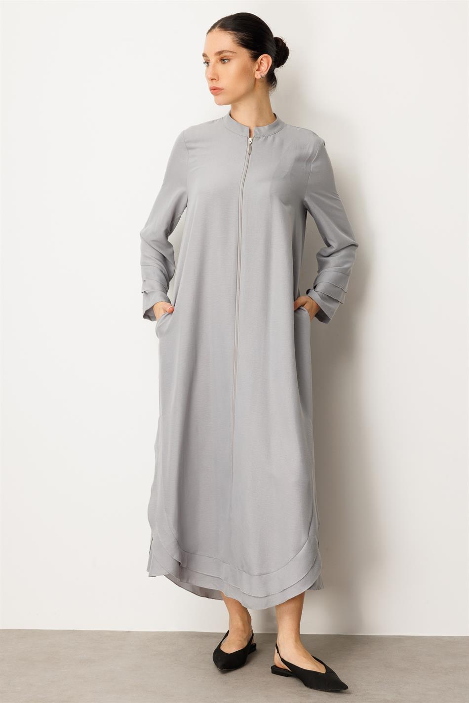 Lichtgewicht, dunne zijden cape met chiffon en sierdetails - Grijs
