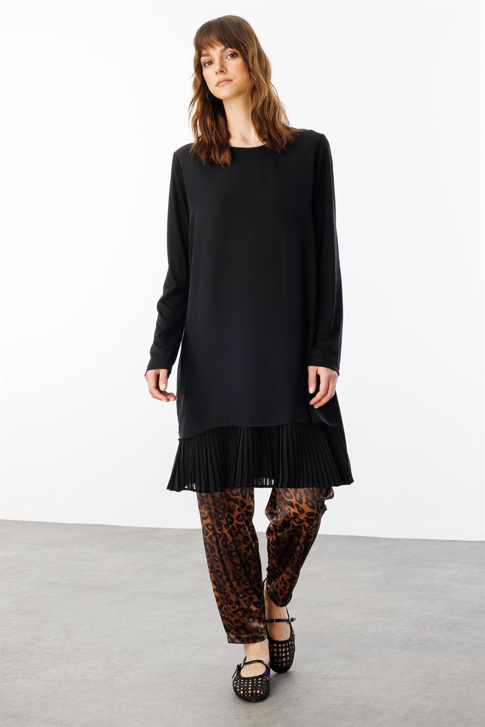 Chiffonbluse und Leopardenmuster-Hose im Set – Leopardenmuster