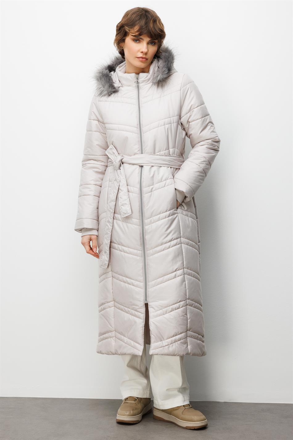 Zachte, met vezels gevulde, pluche jas met gedetailleerde voering, tijdloze uitstraling - Grijs